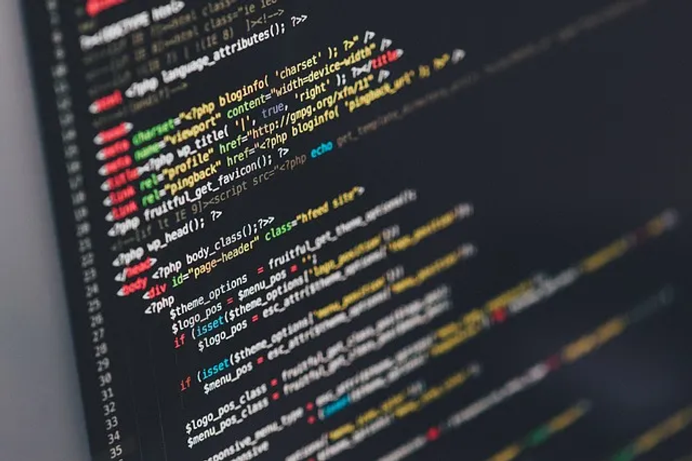 Static Site Generation (SSG) vs Server-Side Rendering (SSR)